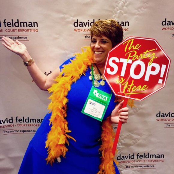 Meet your Posher, Cindy - Picture 3 of 3